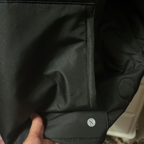 Layers brand, quick dry, black, quarter zip, kangaroo pocket jacket, large, new - Picture 5 of 12